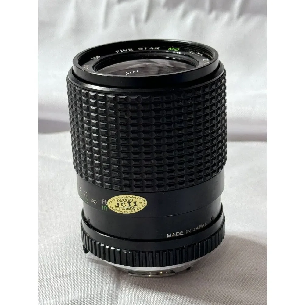 Five Star MC Auto Zoom 1:3.5-4.8‎ 35-75mm Lens